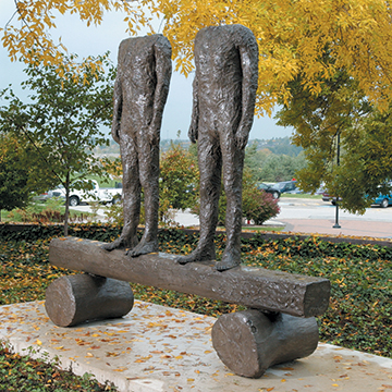Magdalena Abakanowicz, Two Figures on a Beam, 1997, Bronze